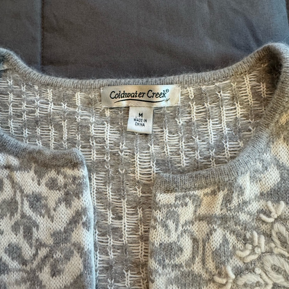 Cardigan - Picture 3 of 5